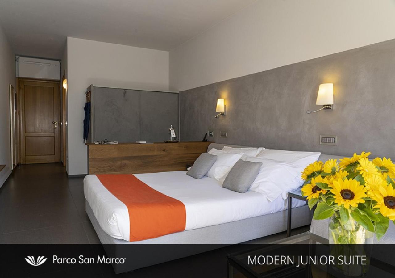 Parco San Marco Lifestyle Beach Resort Porlezza Exterior foto